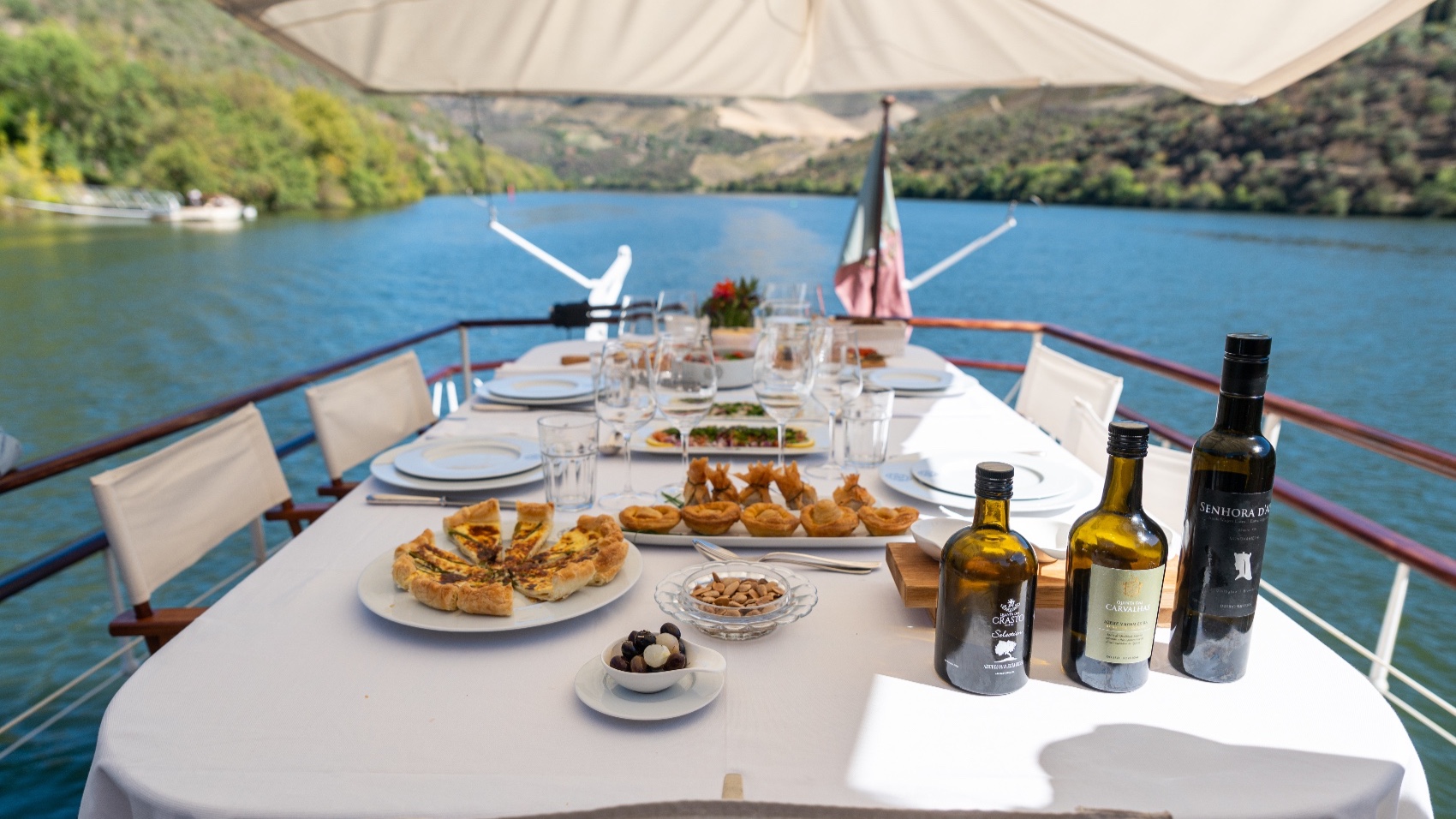 Douro Valley for Wine Lovers cruise lunch
