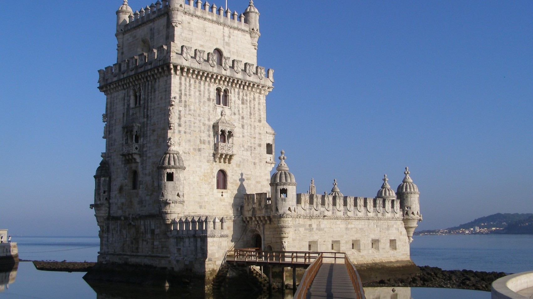Lisbon-for-Lovers-belem-tower-portugal