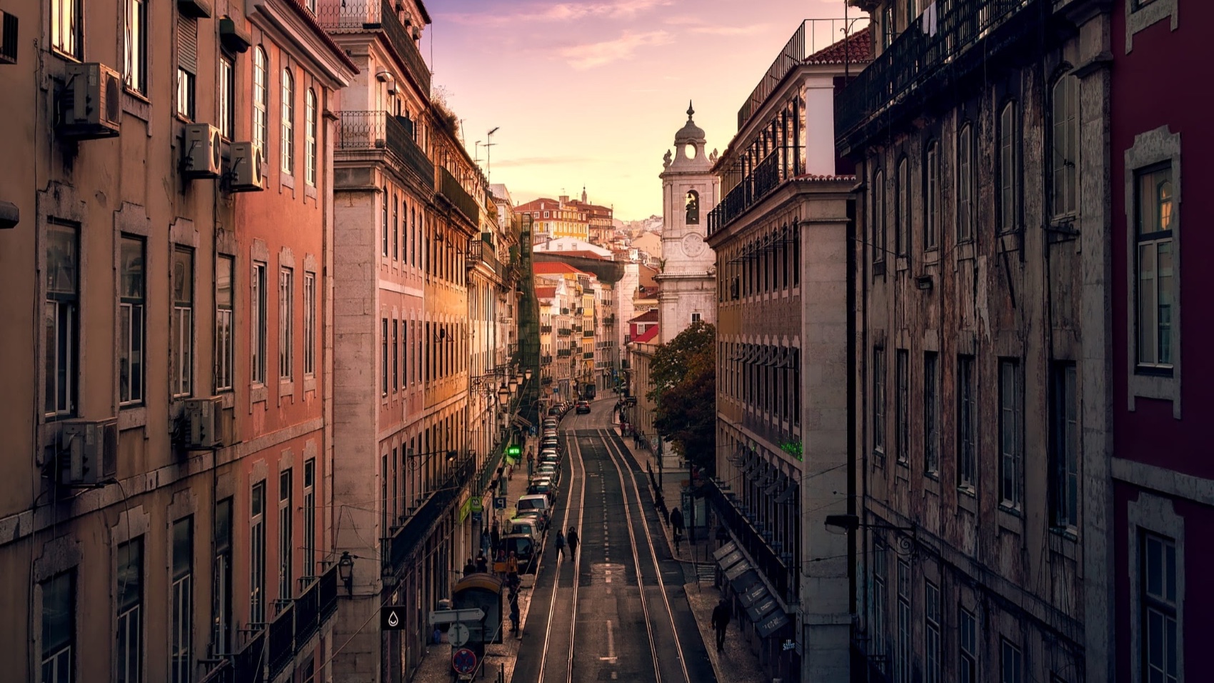 Lisbon & Sintra for History savy's city