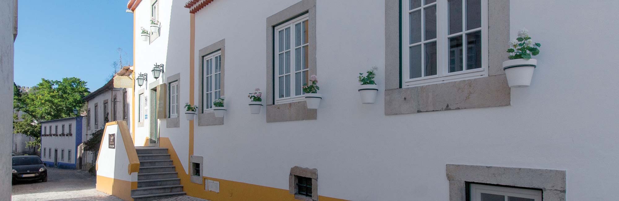 Casa Das Senhoras Rainhas Banner