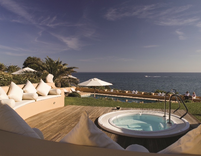 Vila Joya Boutique Resort