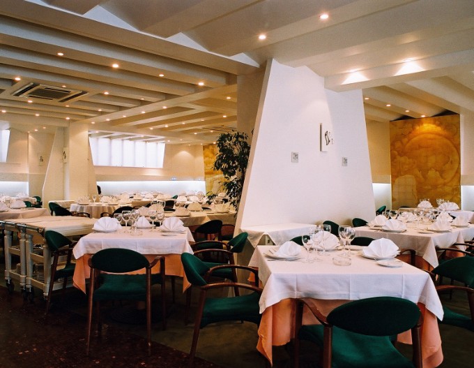 OL Restaurant