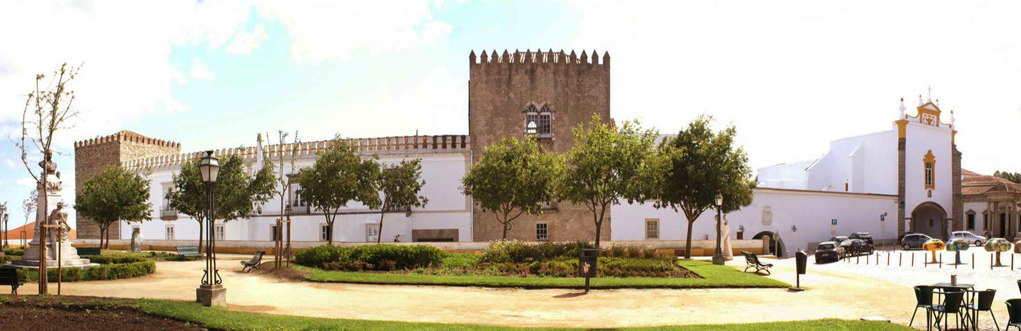14th Century Palace Banner