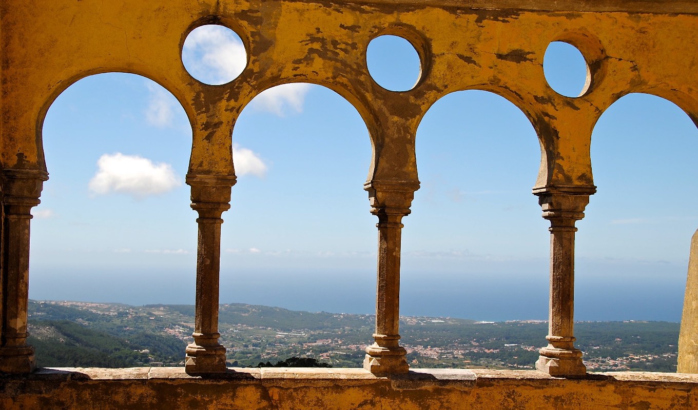 Glimpse of Portugal - Lisbon to Porto