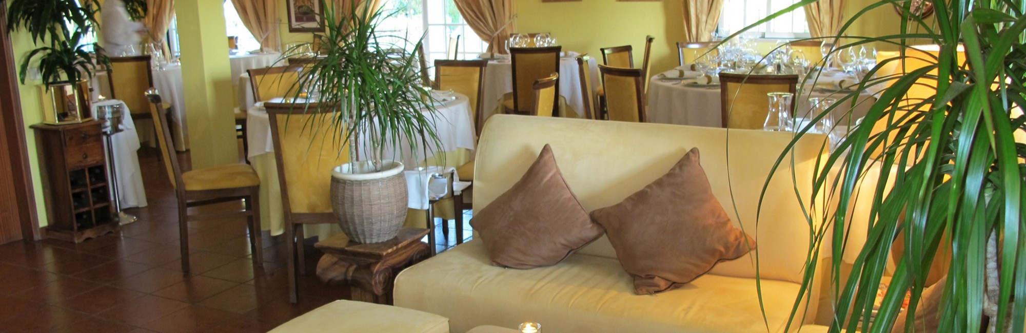 WLE Restaurant Banner