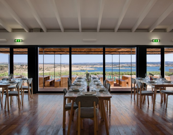 HE Restaurant