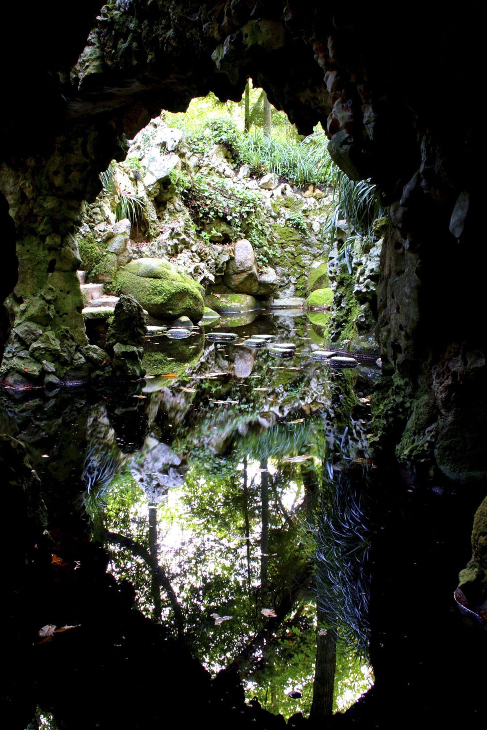 20th Century Palace Lake