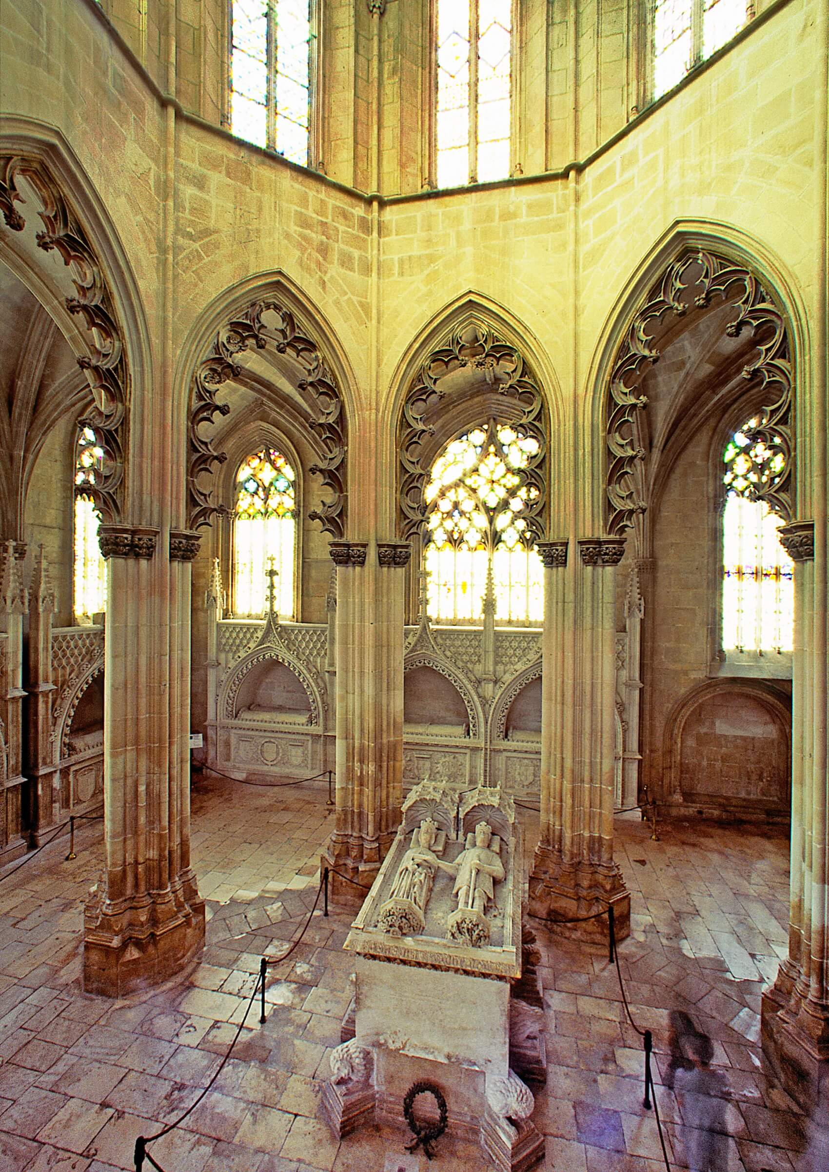 Turismo Centro de Portugal - Alcobaca Batalha Monasteries with Obidos tumulos