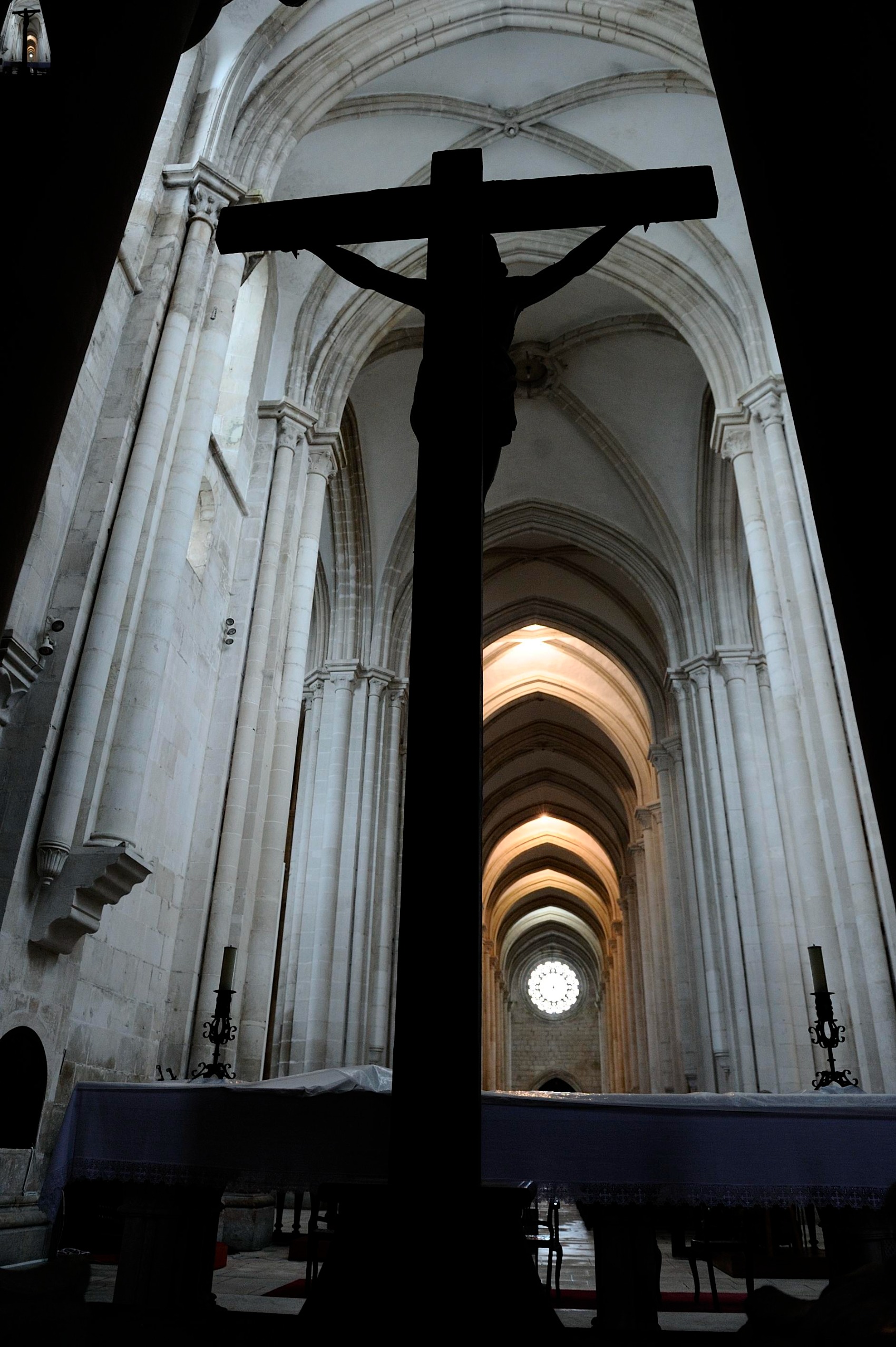 Alcobaça-Batalha-Monasteries-with-Fátima-inside-CREDIT-Turismo-Centro-De-Portugal