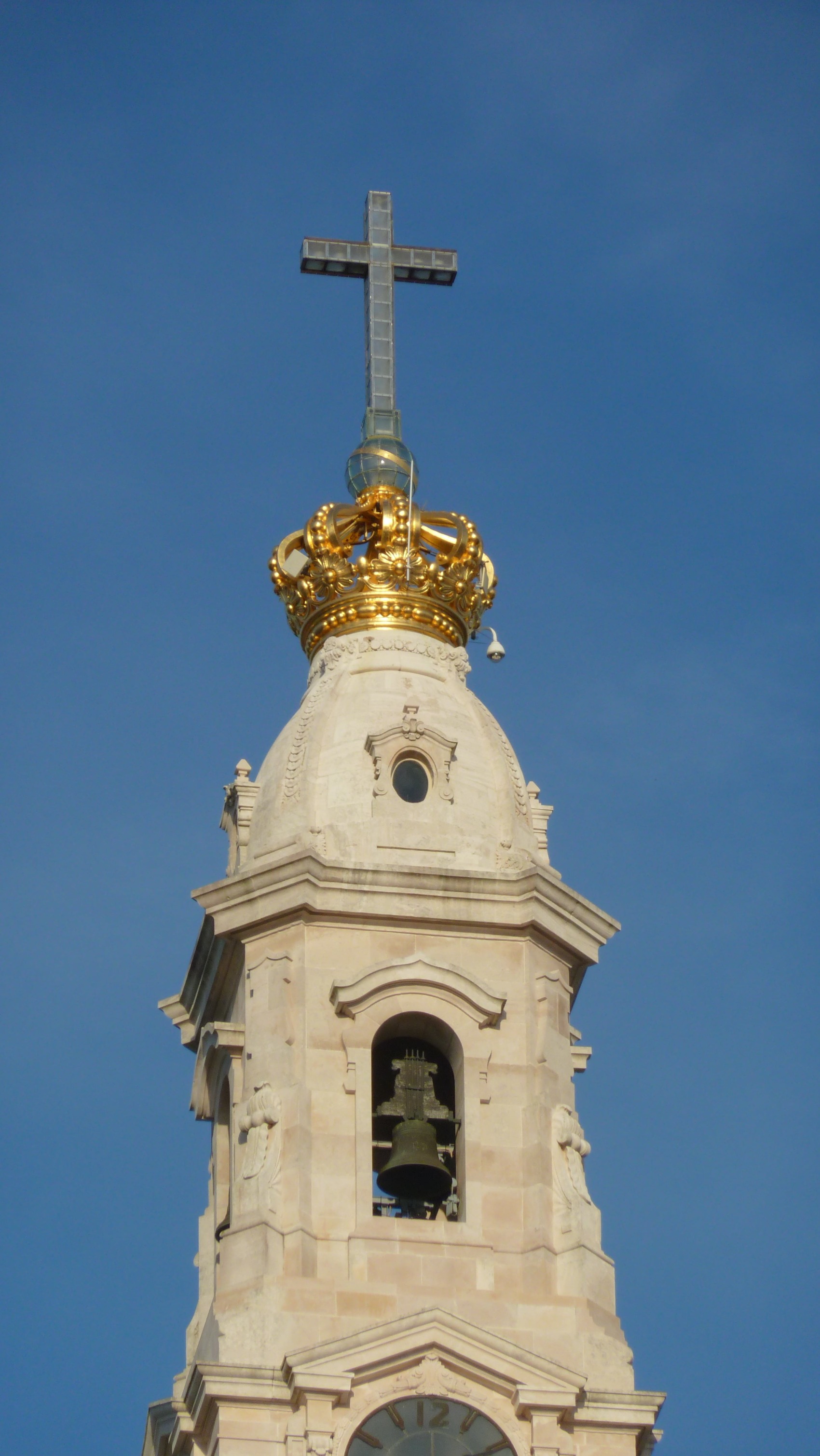 Alcobaça-Batalha-Monasteries-with-Fátima-sactuary-church