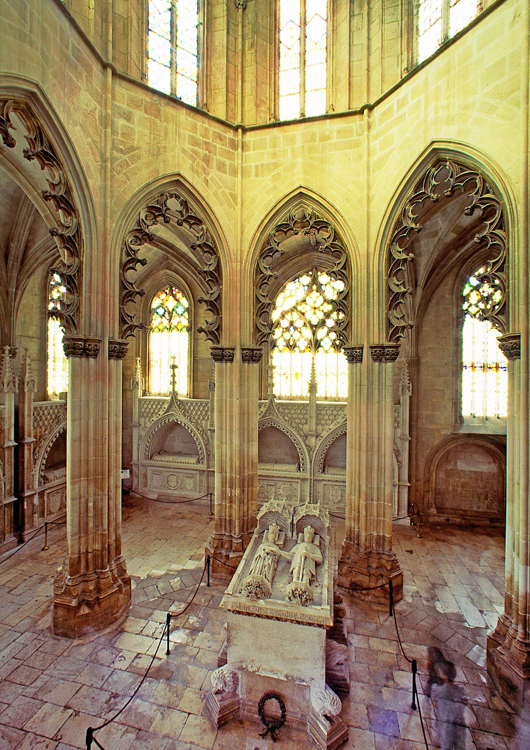 Alcobaça-Batalha-Monasteries-with-Fátima-tumulos-CREDIT-Turismo-Centro-De-Portugal