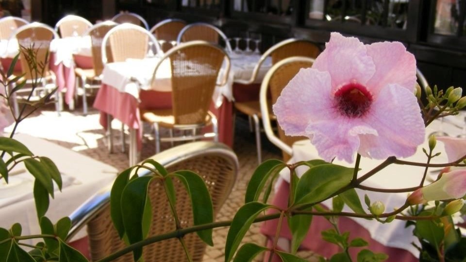 BM Restaurant Exterior