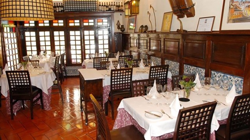 BM Restaurant Interior