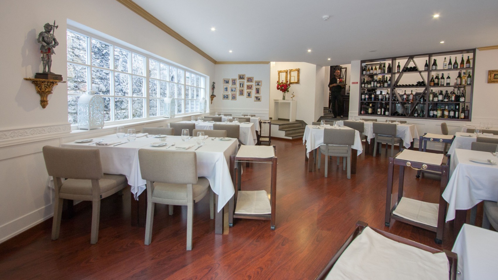 CS Restaurant Interior