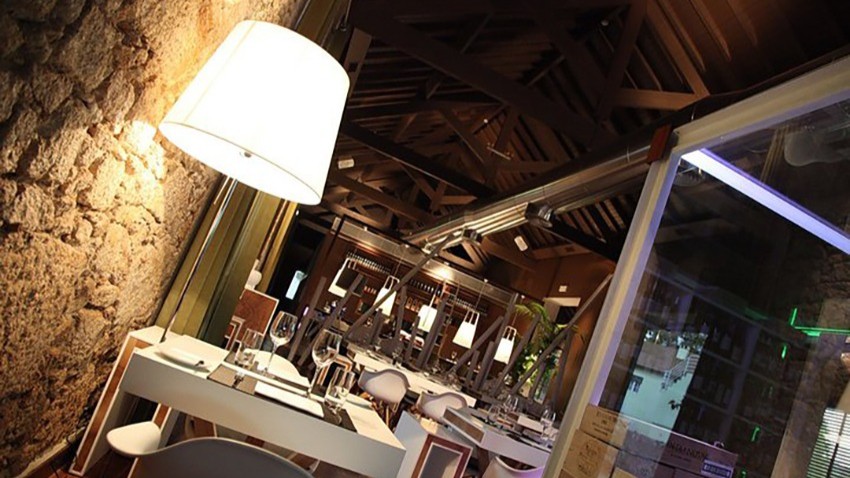 CV Restaurant Tables
