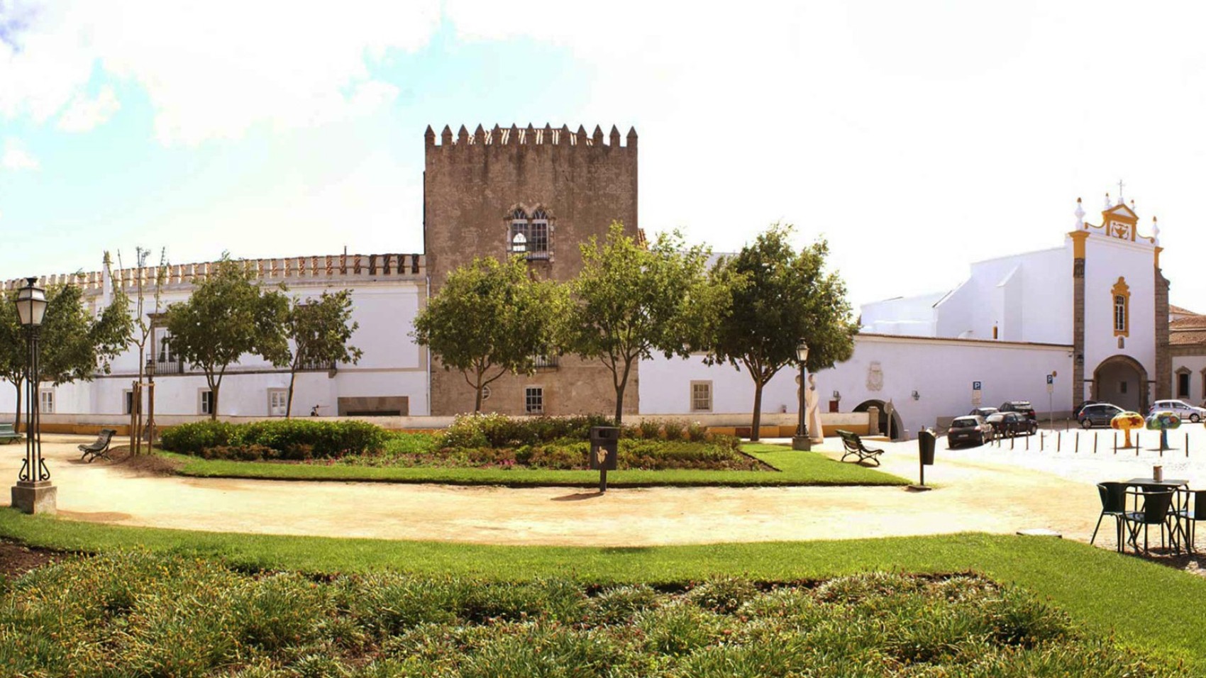 Exterior 14th Century Palace