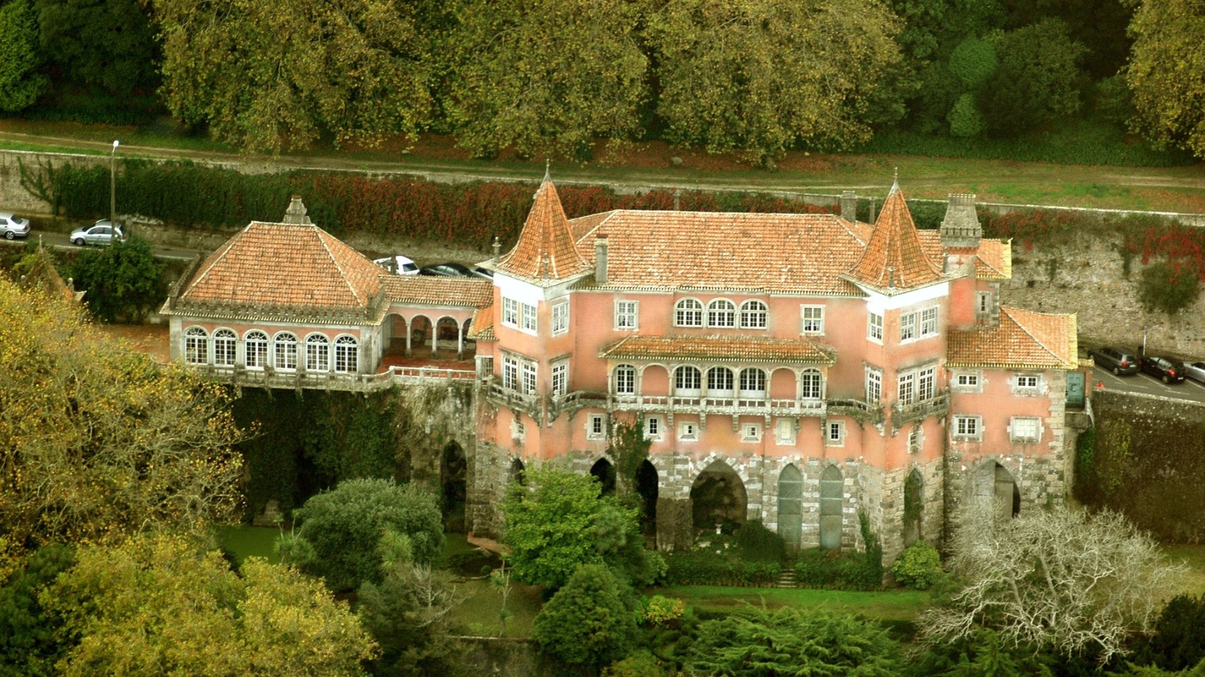 Exterior Romantic Palace