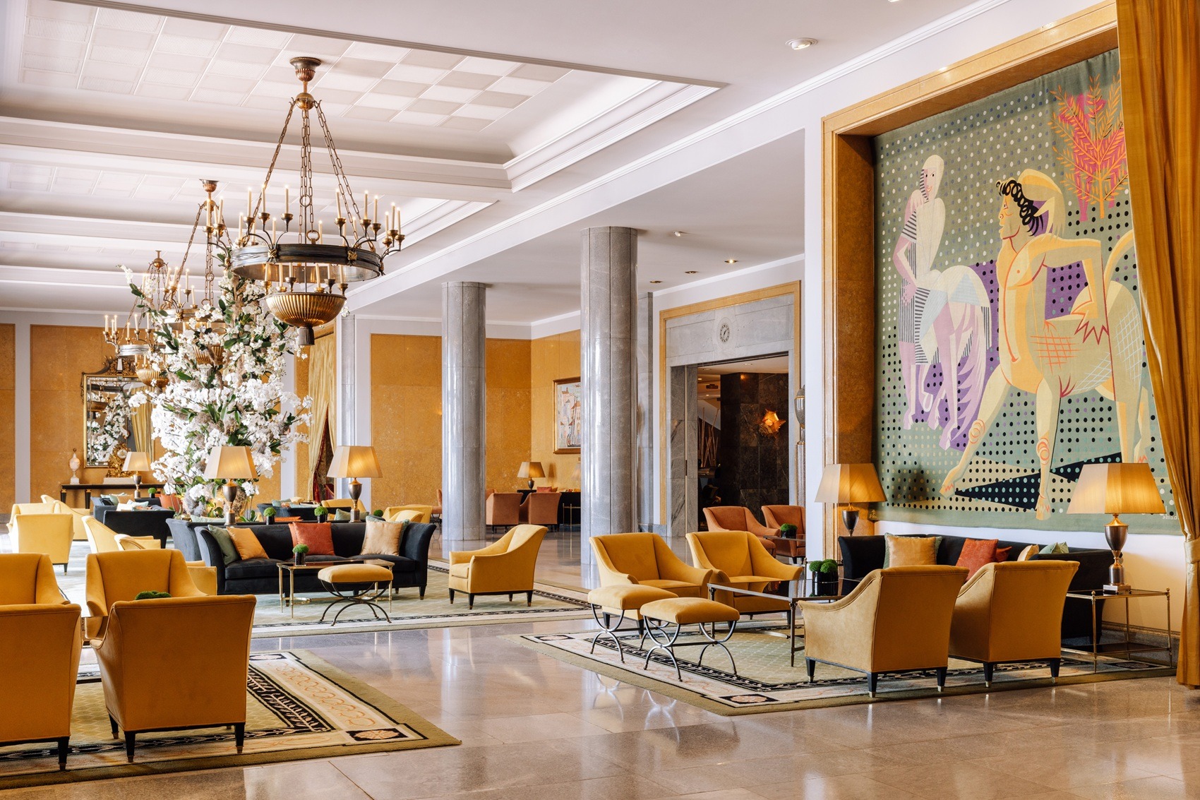 Four Seasons Lisbon Lounge
