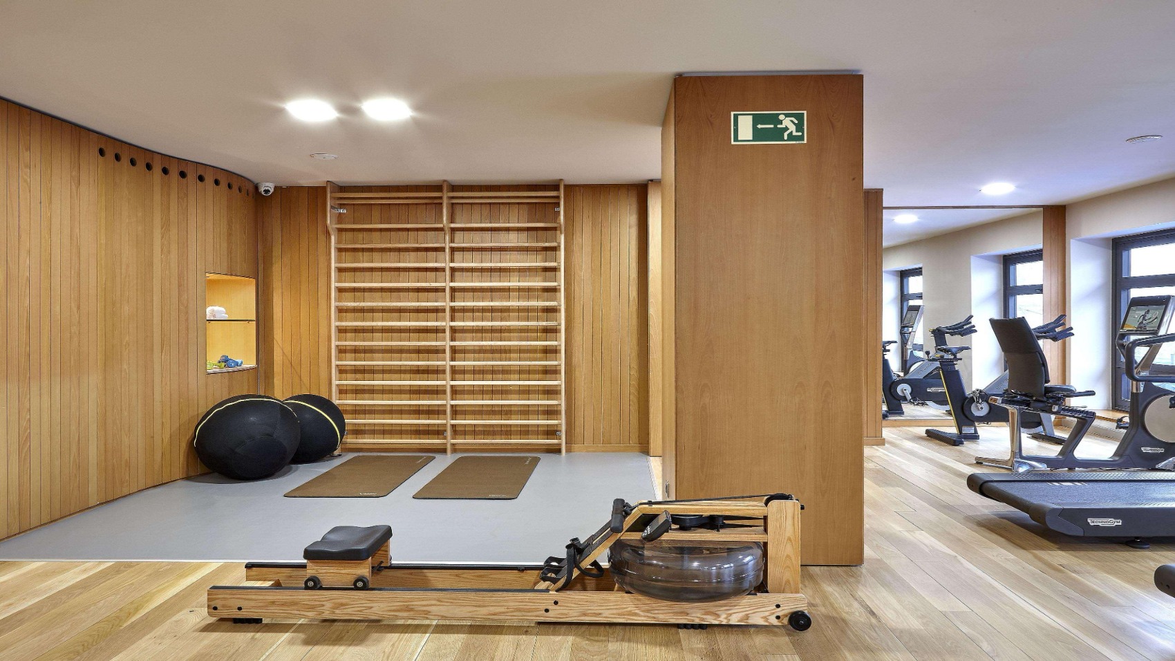 Gym - The Artist Grand Hotel of Art 
