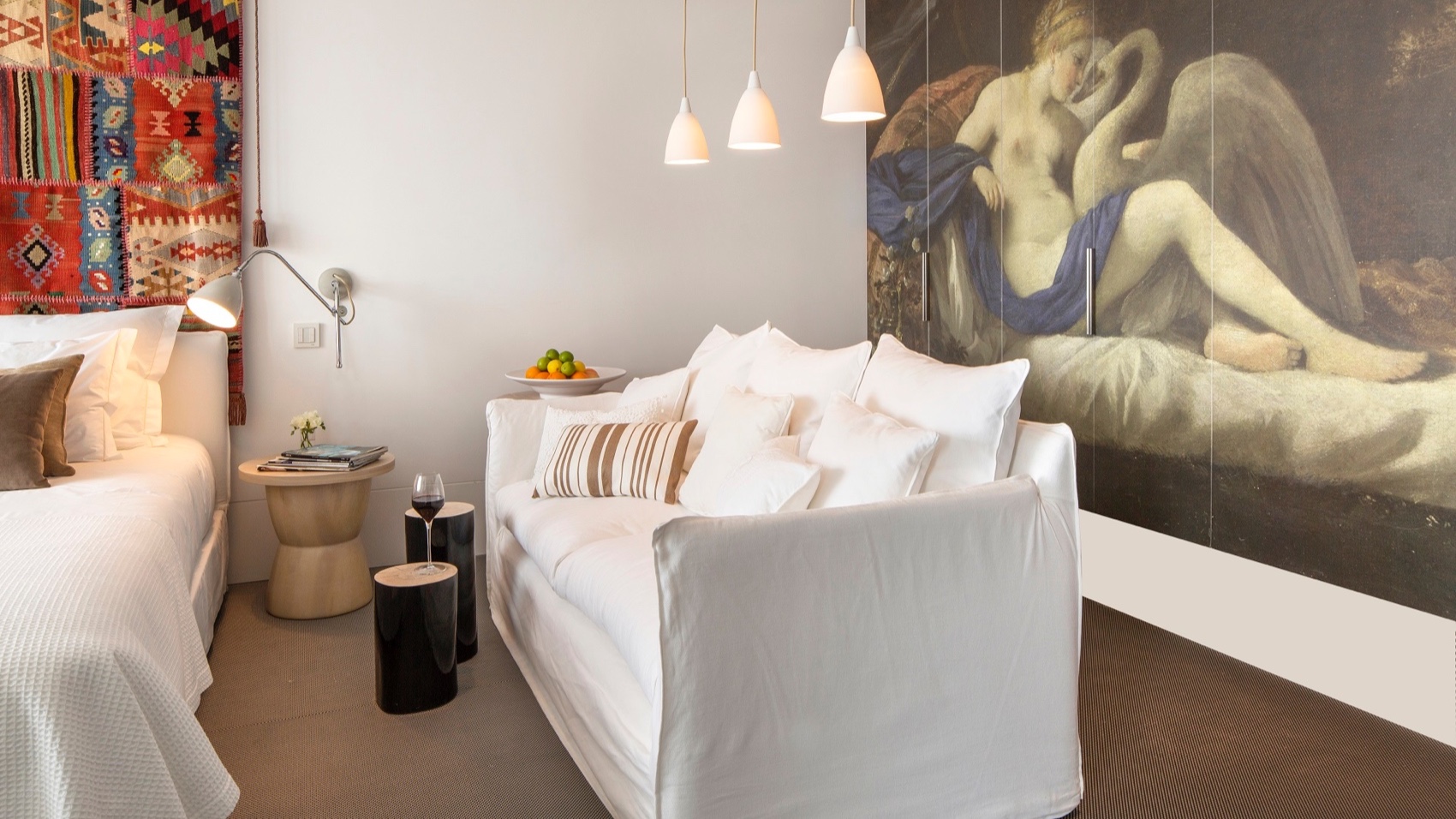 Hotel Room Evolute