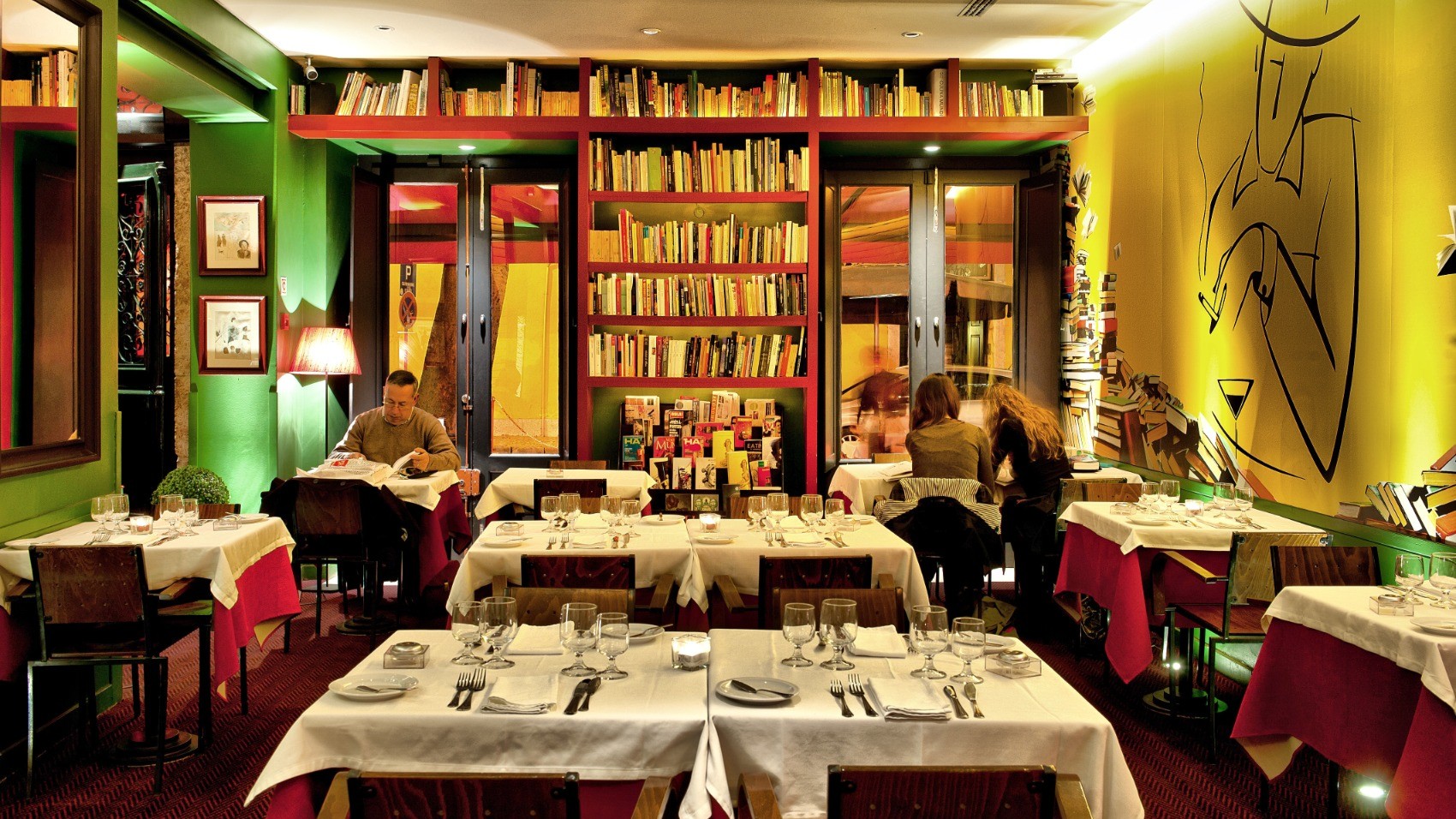 Interior CC Restaurant