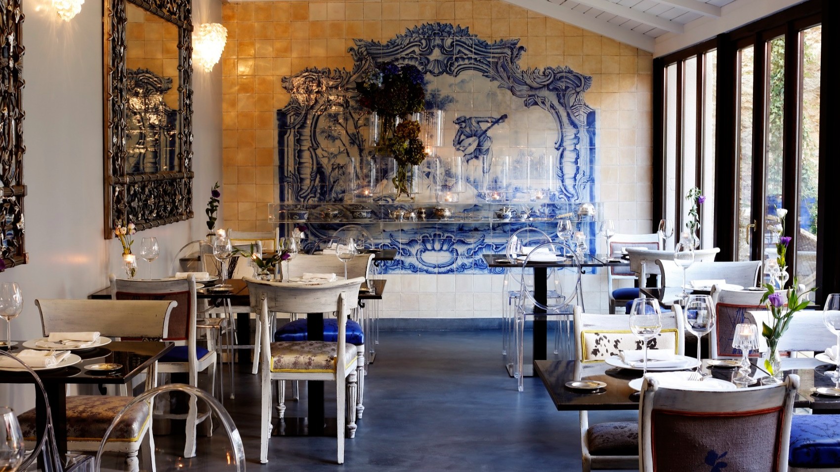 Interior CM Restaurant