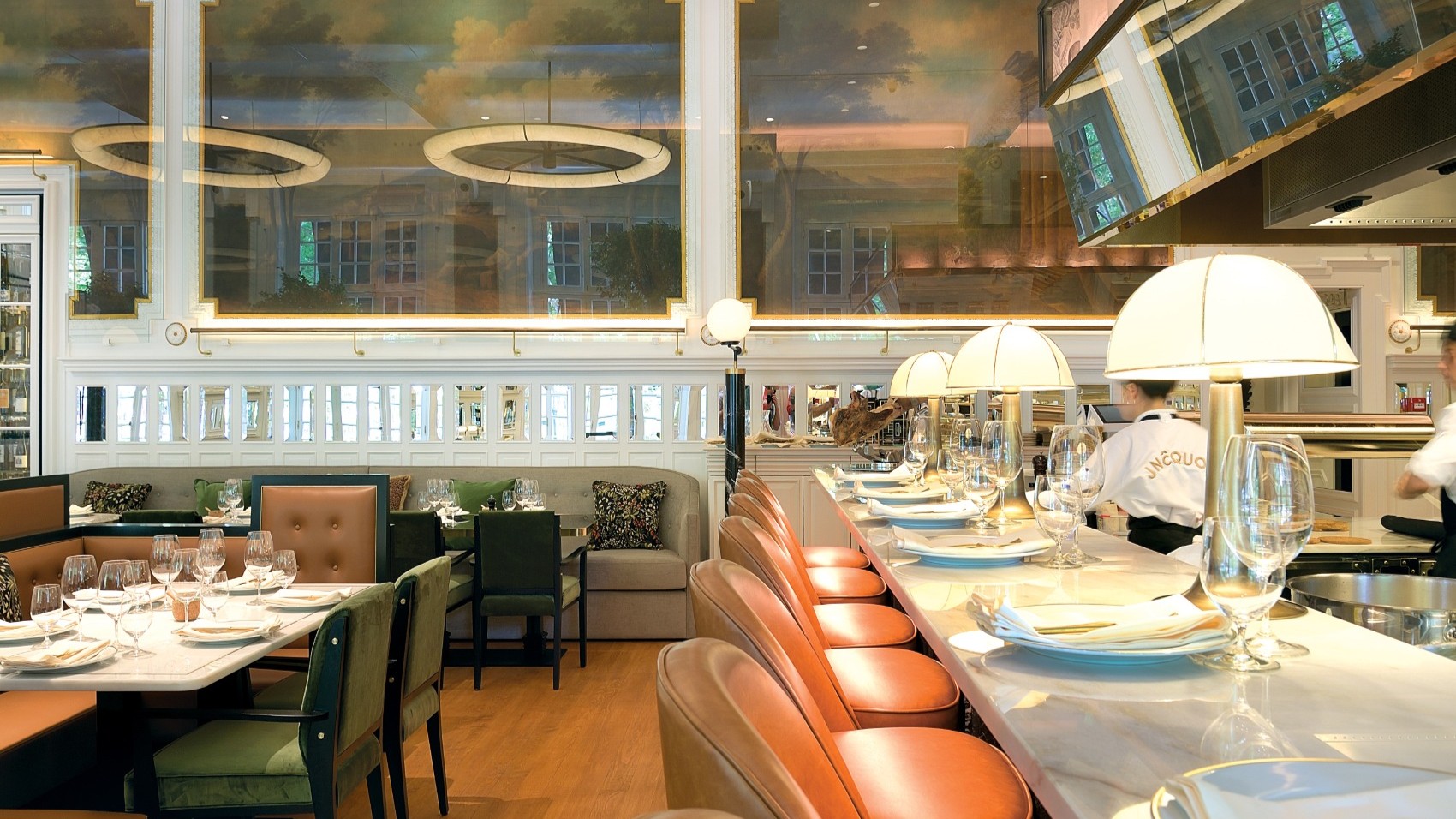 Interior JN Restaurant