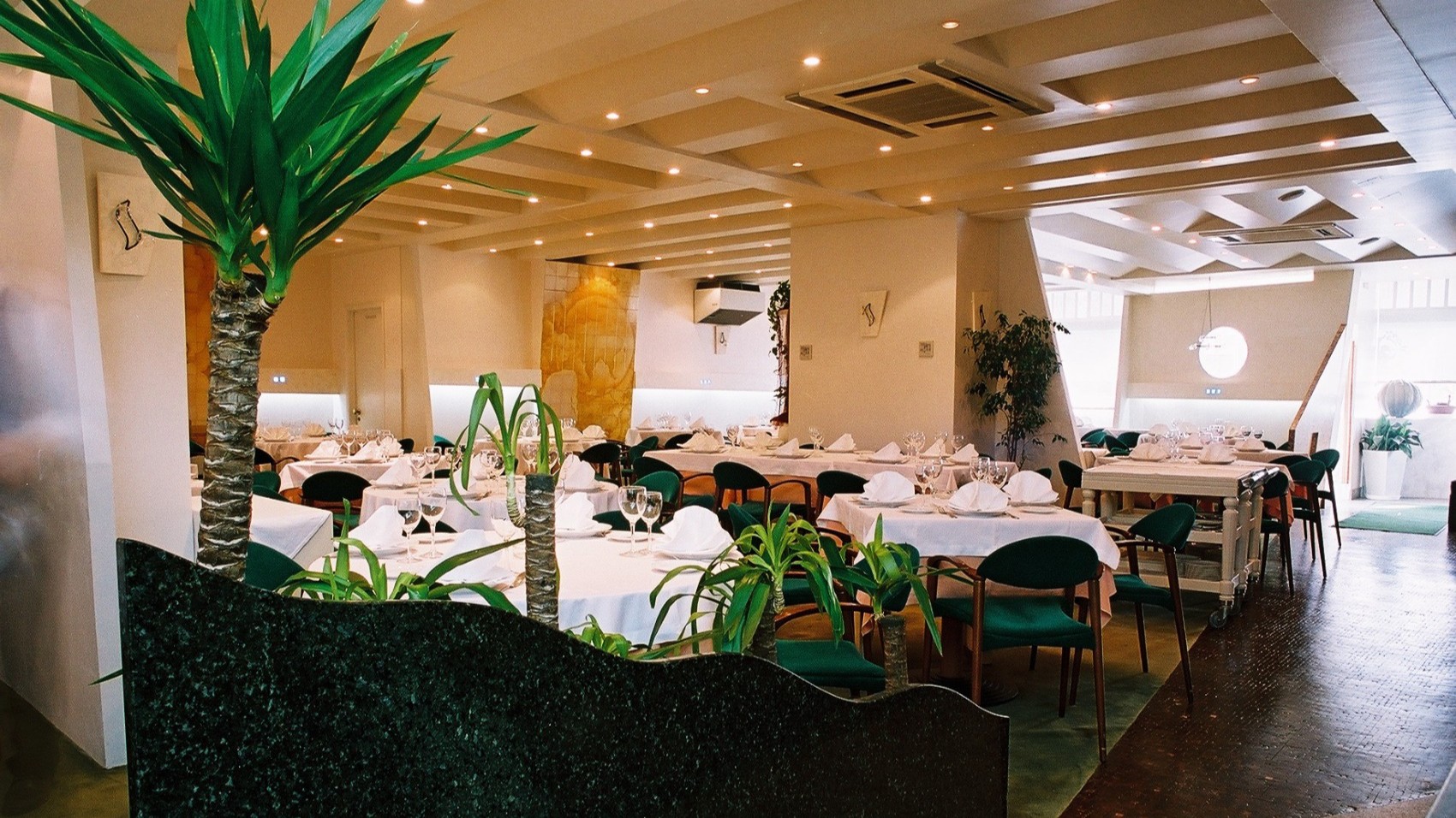 Interior OL Restaurant