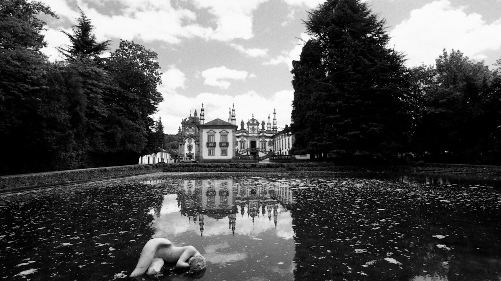 Lake 18th Century Palace Vila Real