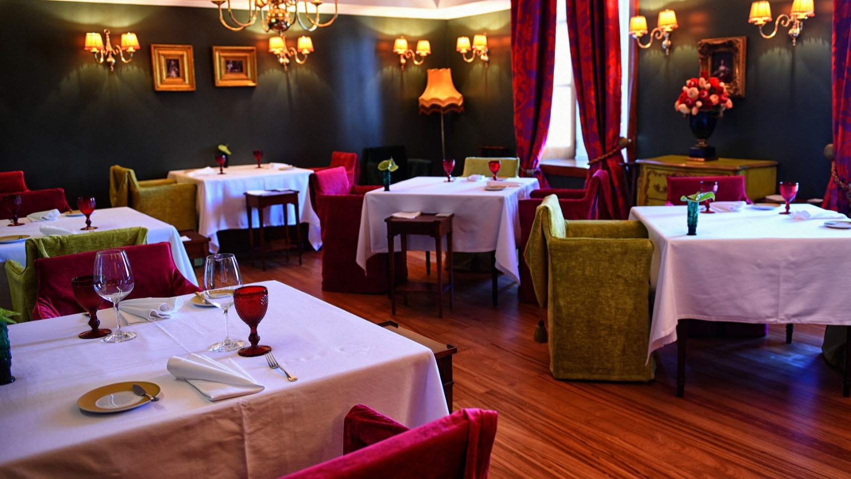 LGP Restaurant Interior