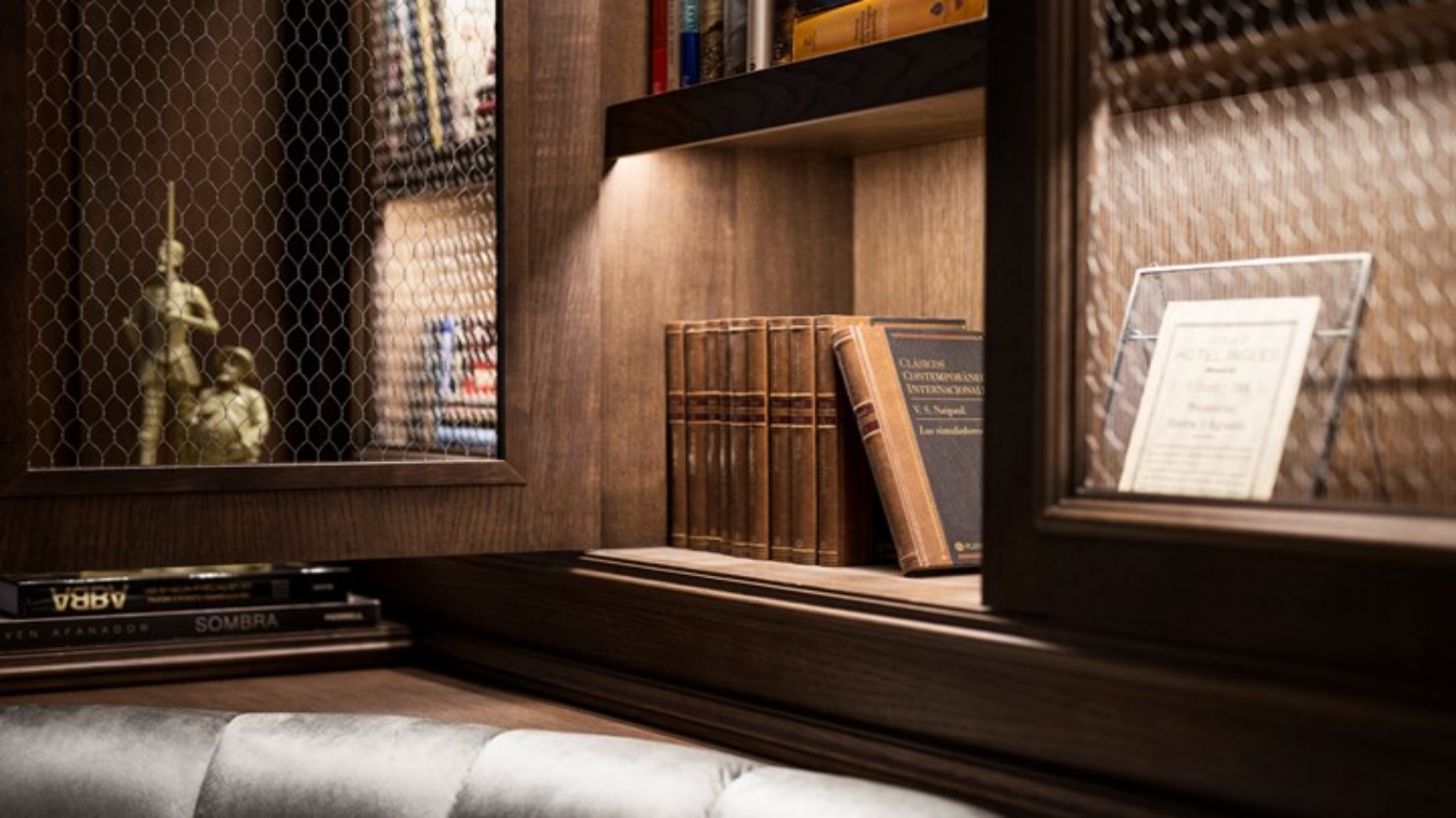 Library - Gran Hotel Inglés