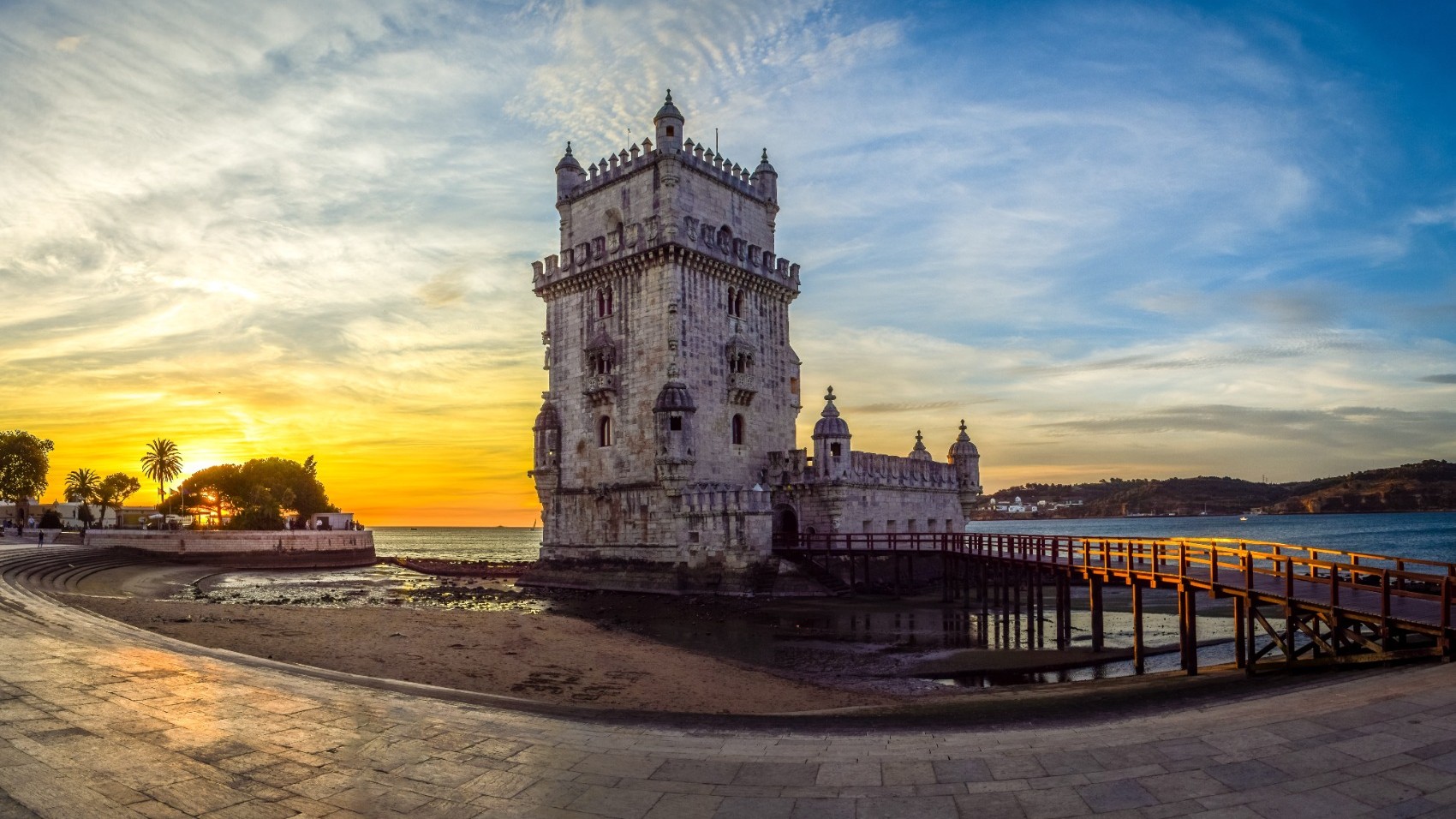 Lisbon-&-Surroundings-with-Alentejo-Hike-belem-tower