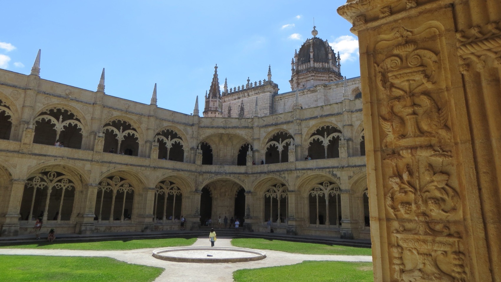 Lisbon-&-Surroundings-with-Alentejo-Hike-jeronimos-monastery