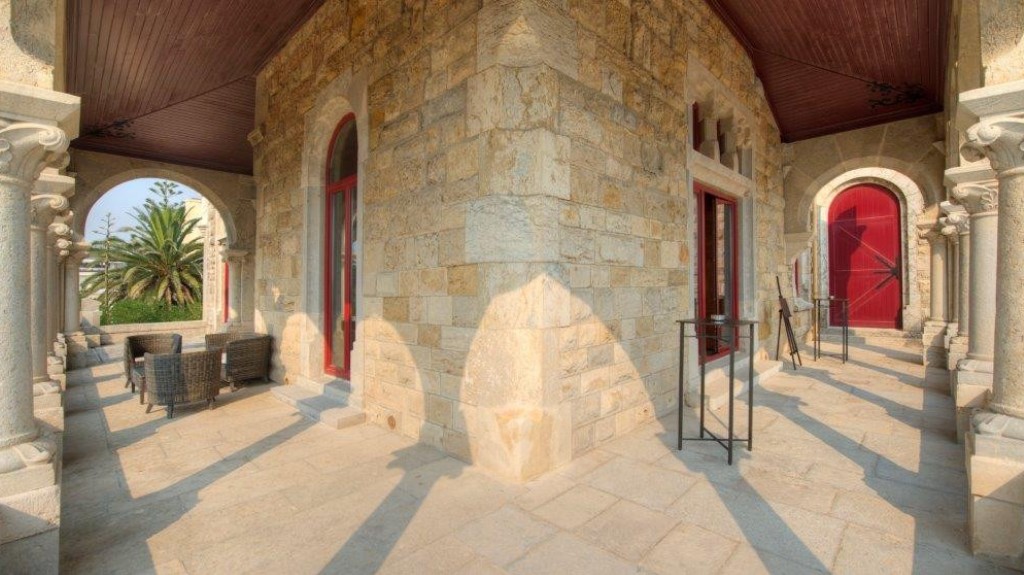 Lounge 17th Century Fortress