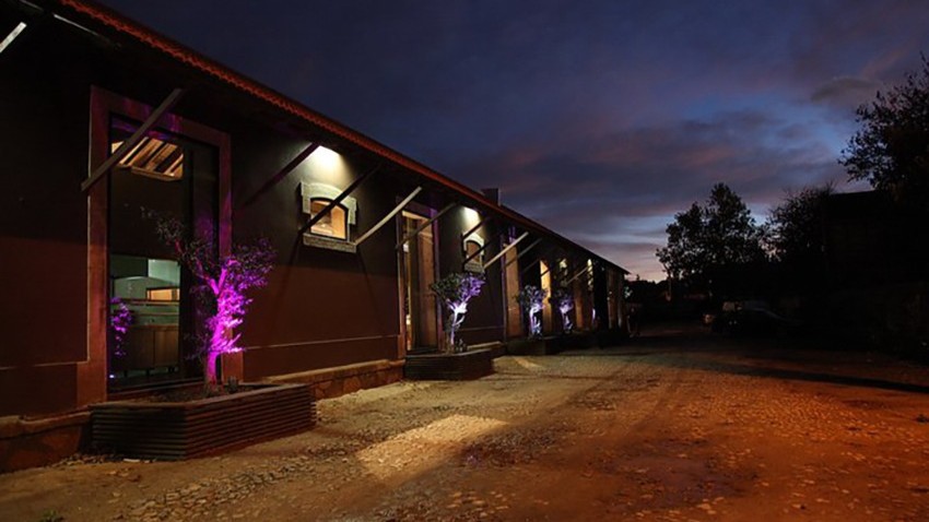 Night Exterior CV Restaurant