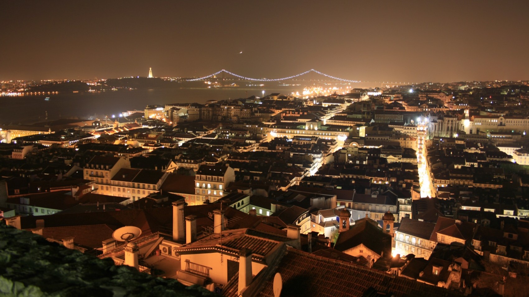 Night Restaurant - Castle