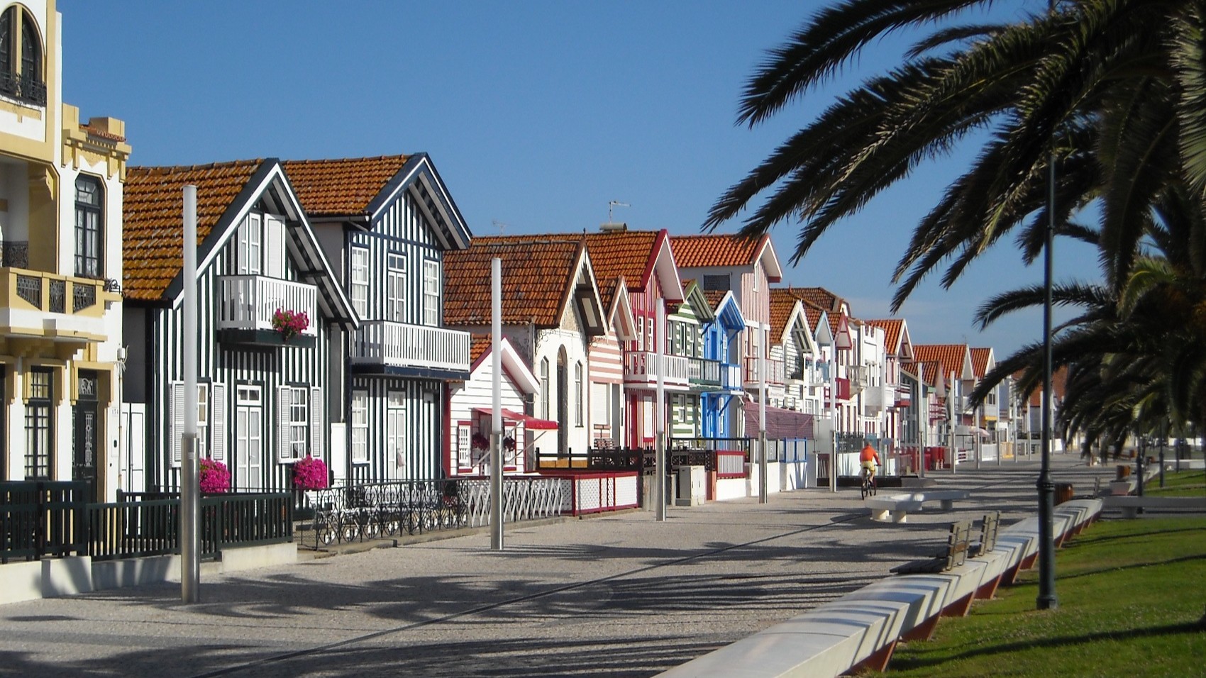 Picturesque Aveiro and Costa Nova- Photo by Turismo Centro de Portugal