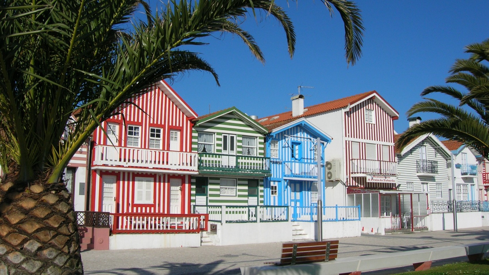 Picturesque Aveiro and Costa Nova- Photo by Turismo Centro de Portugal