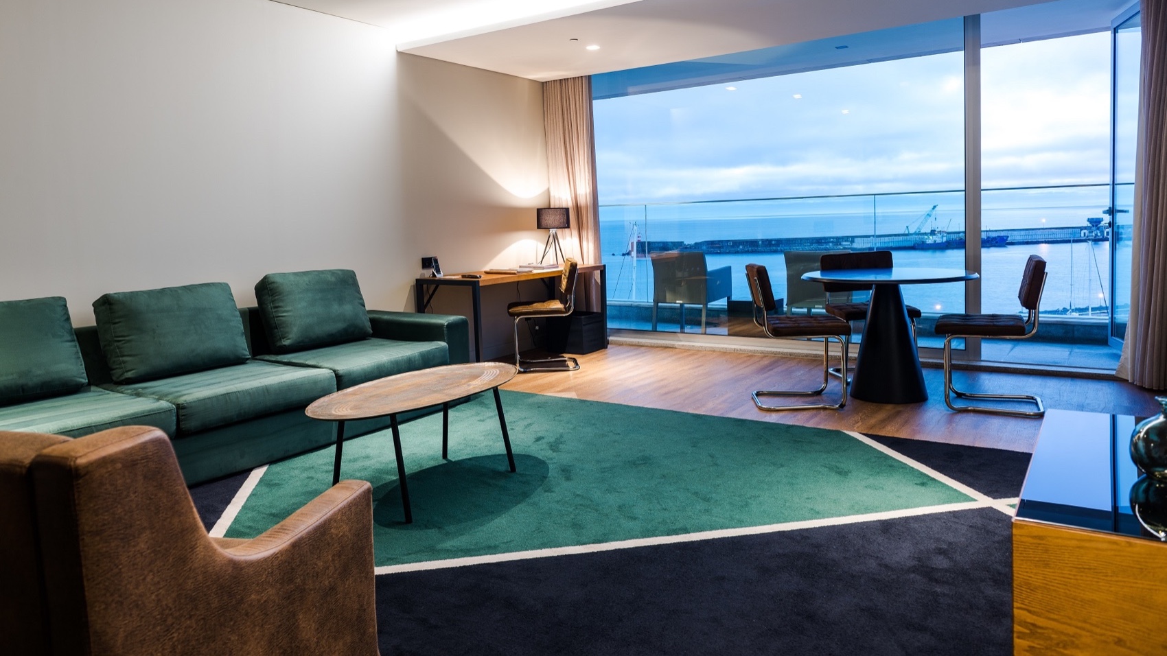 Ponta Delgada Suite Hotels