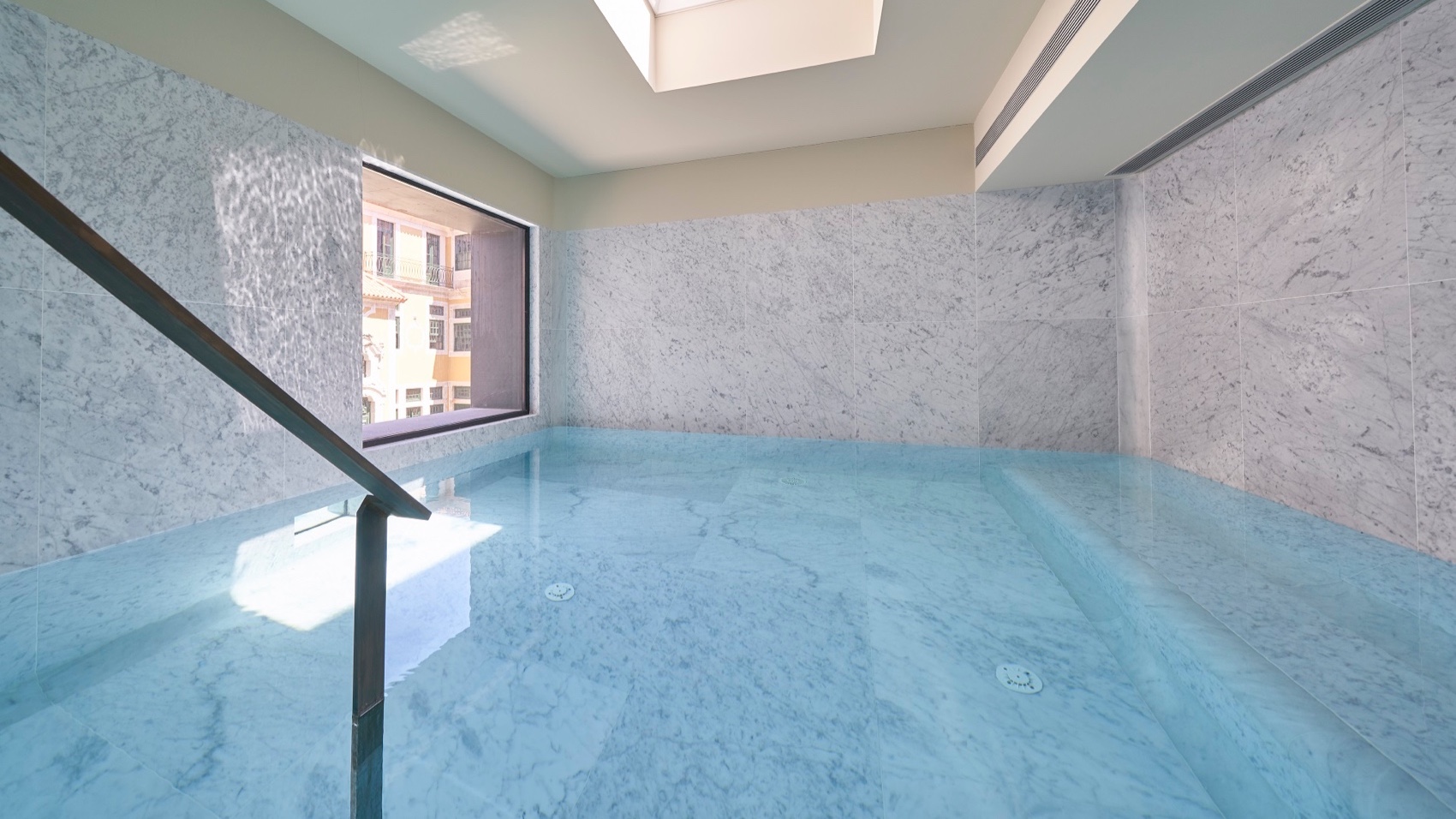 Pool Portobay