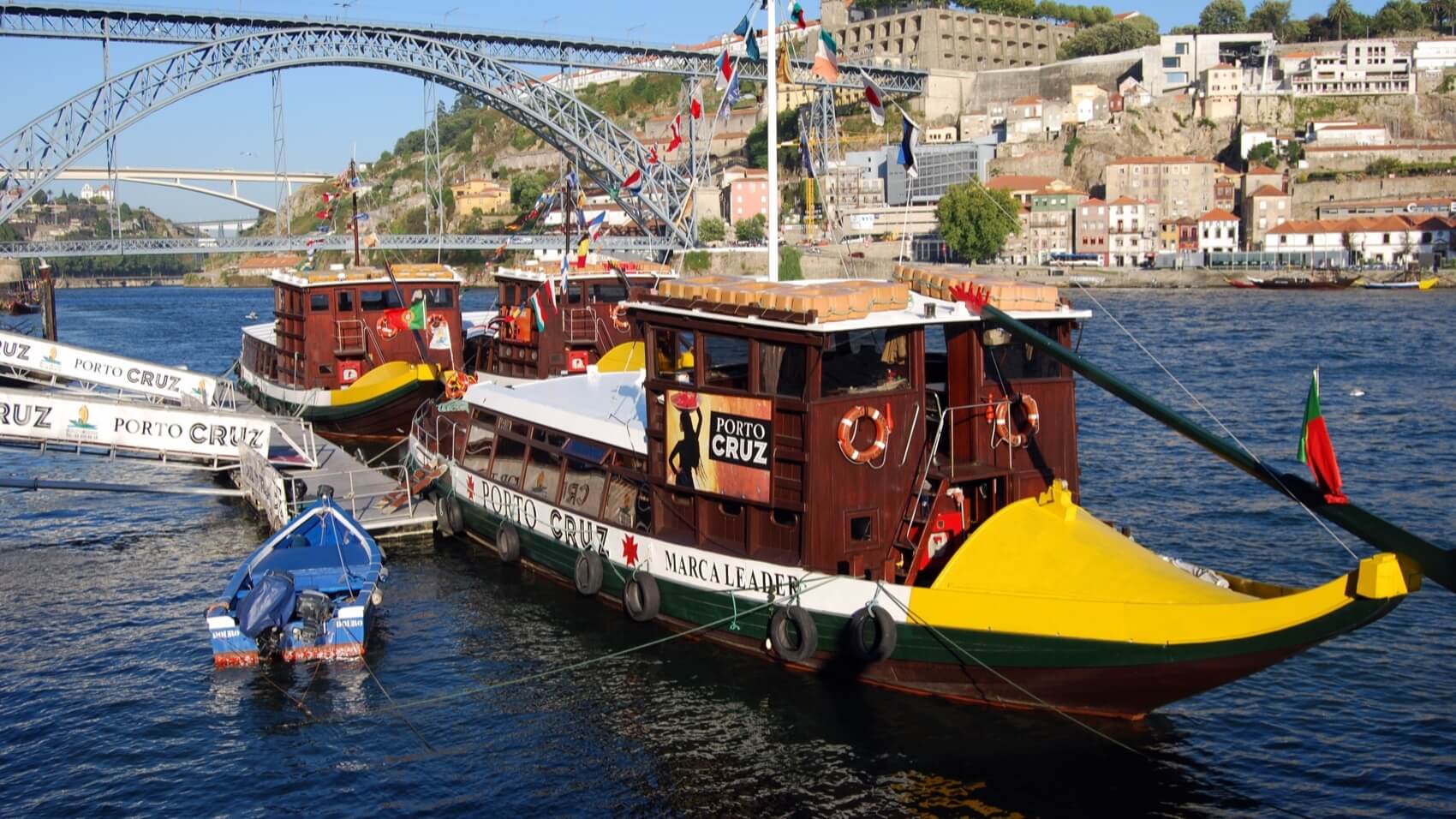 Porto Surrounding for Wine Lovers river