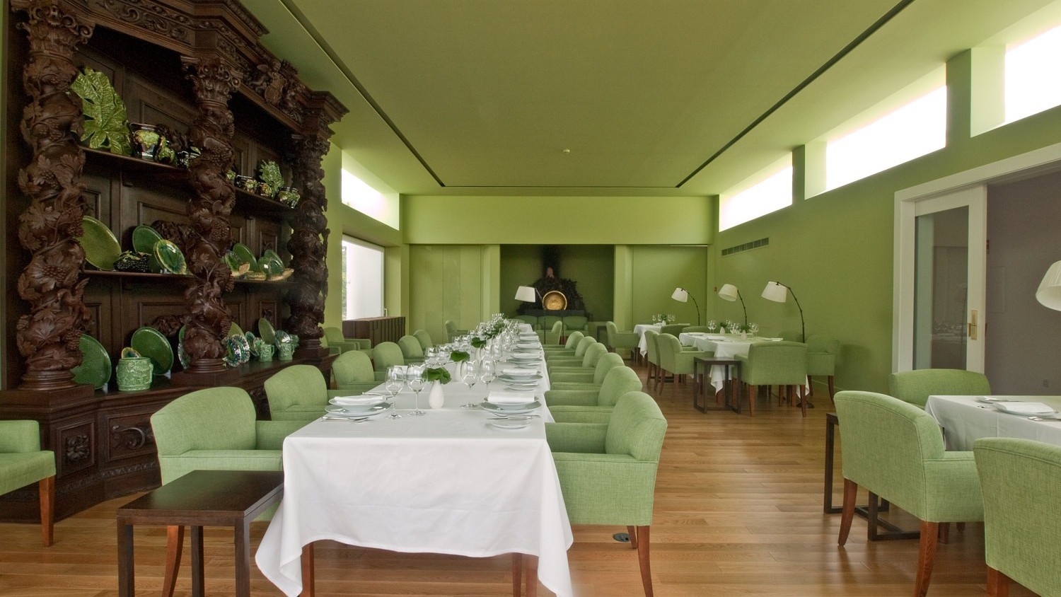 PR Restaurant Dining Room