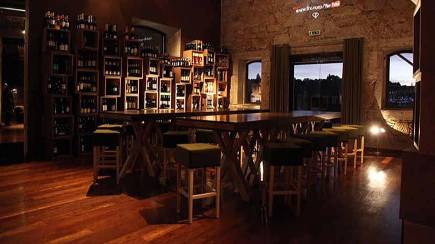 Room CV Restaurant