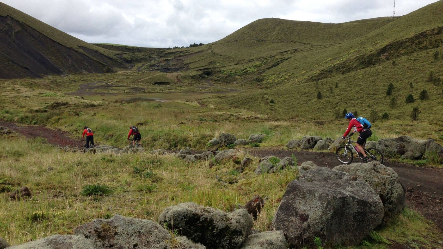 Sete-Cidades-by-ebike+picnic-bike-sete-cidades-azores