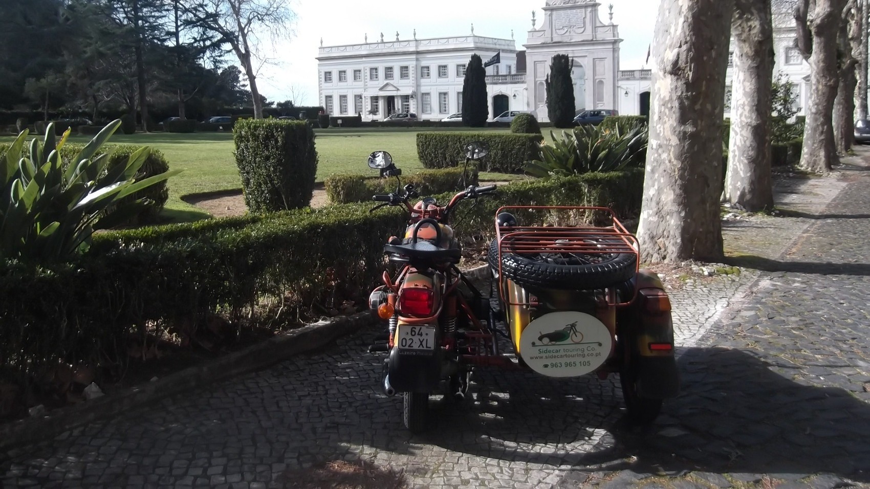 Sintra-Classic-with-Sidecar