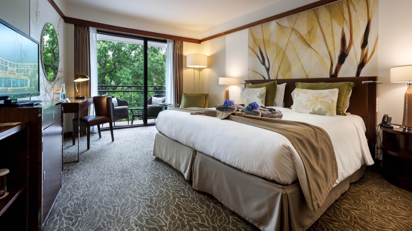 Hotel Suite