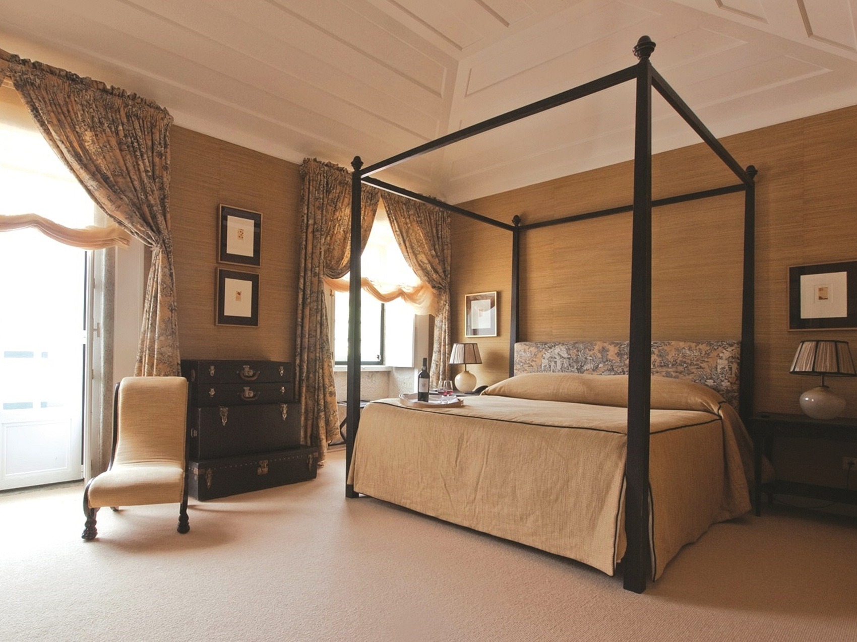 Superior Double Room Classic Wing
