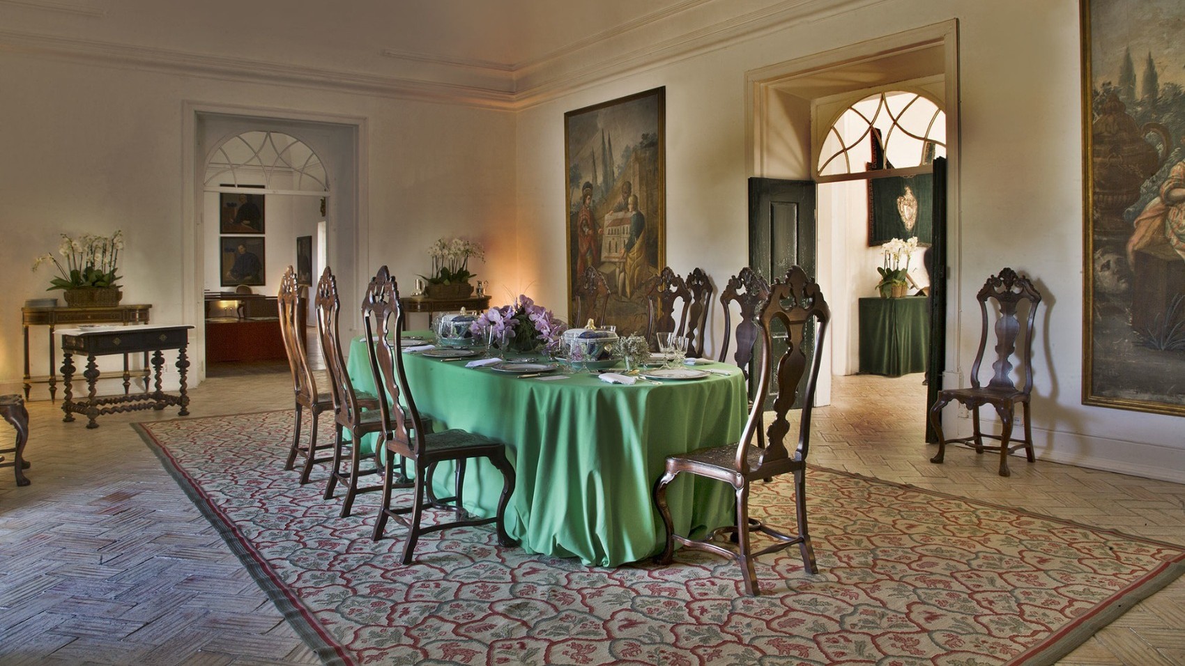 table 14th Century Palace