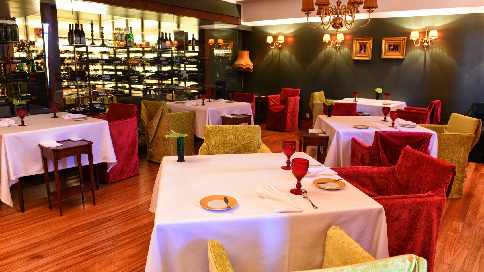 Tables LGP Restaurant