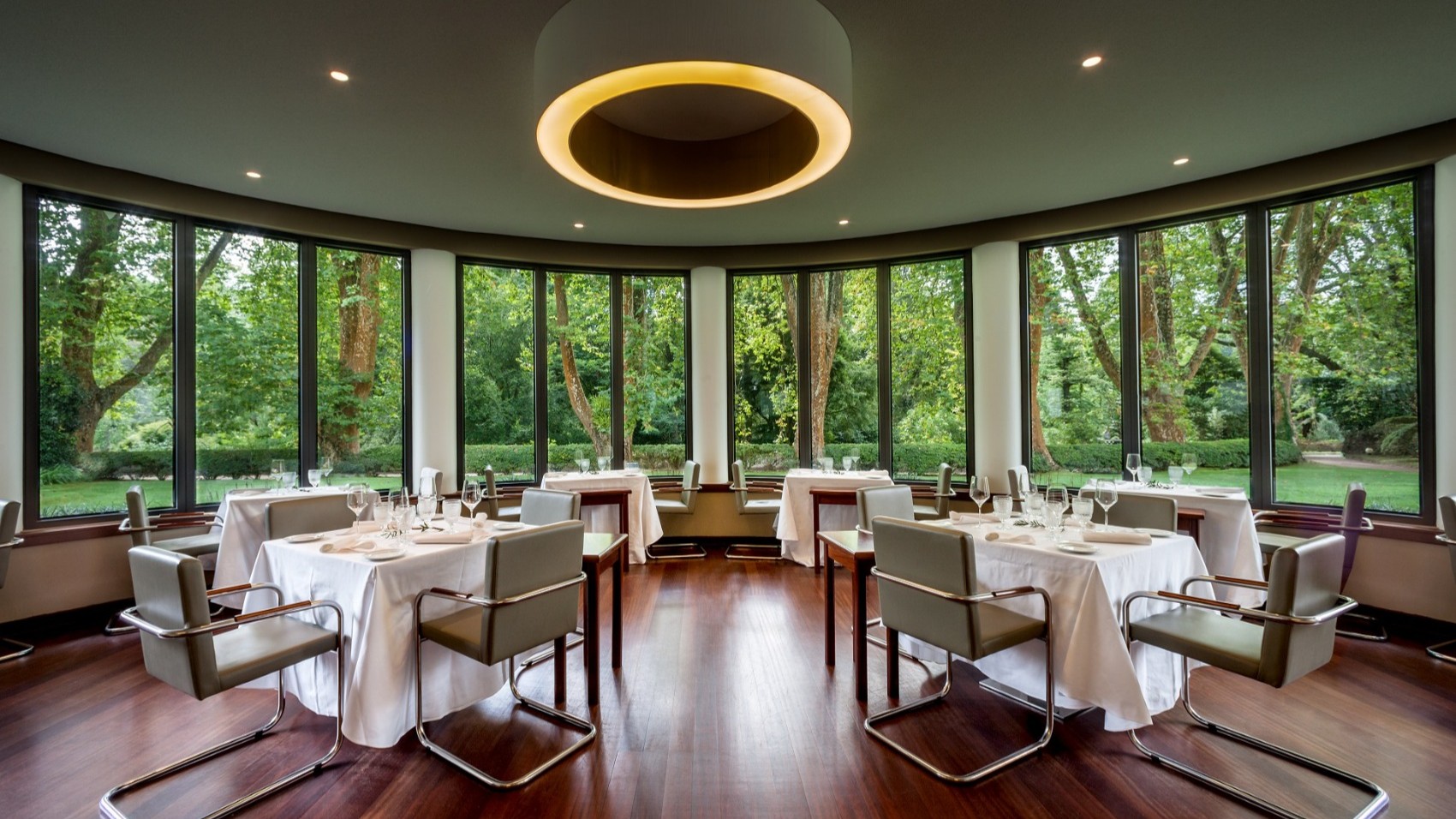 Tables TN Restaurant